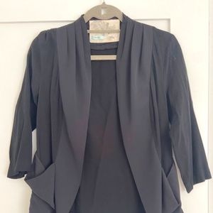 Light weight pleated Black Blazer Small